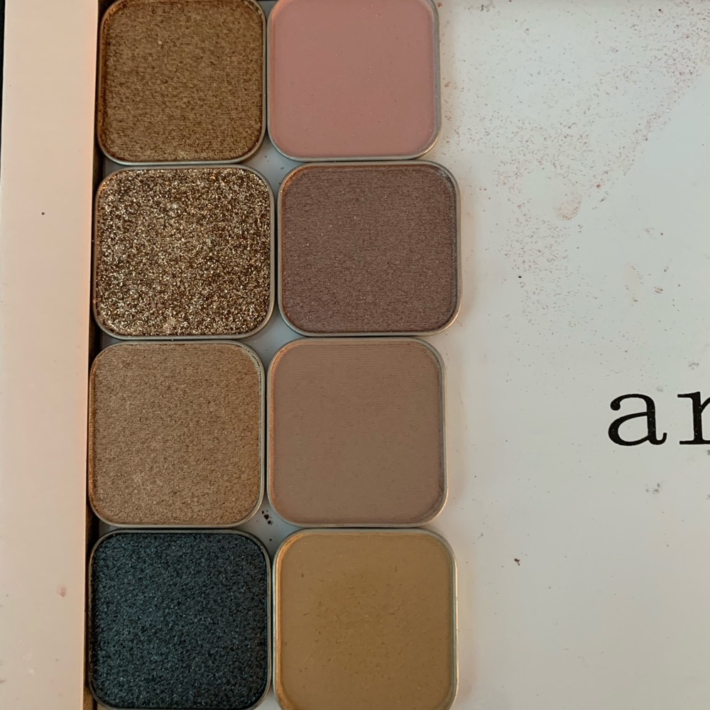 Maskcara eyeshadows